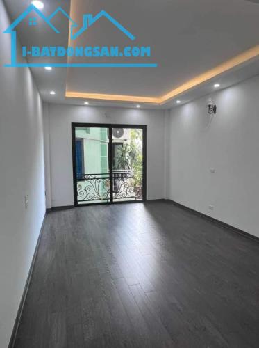 Bán nhà riêng cạnh Vinhomes Đan Phượng. Nhà 31m2 ngõ thông, Ôtô dừng đỗ cửa. Lh 0912651992 - 2