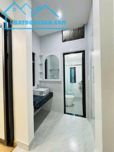 CHO THUÊ NHÀ 5 TẦNG – NGÕ 508 ĐƯỜNG LÁNG – MỚI 100% 3PN 35M2