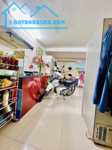 (S370) BÁN NHÀ MẶT TIỀN ĐƯỜNG PHAN VĂN NĂM, PHÚ THẠNH, TÂN PHÚ. 🏠Nhà mặt tiền đường 👉Gi