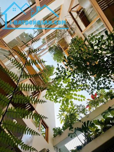 Khách sạn 29 Phòng siêu đẹp Nam Kỳ Khởi Nghĩa Quận 3 ngay Dinh Độc Lập giá 135 tỷ - 3