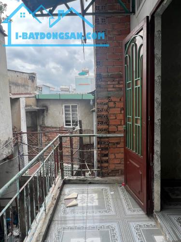 Nhà 2 tầng (4.5x6m) hẻm 277 Bến Bình Đông P14Q8. 1.85 tỷ - 1