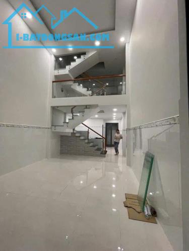 Nhà hxh đường cầu xây DT 51m, 2 lầu giá đầu tư - 1