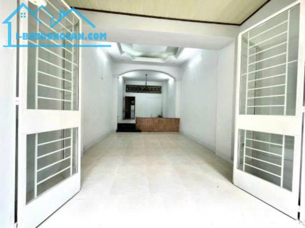 Cho Thuê Nhà 2 mặt tiền đường Bàu Cát, P14, Tân Bình, Giá 45 Tr/Th - 2