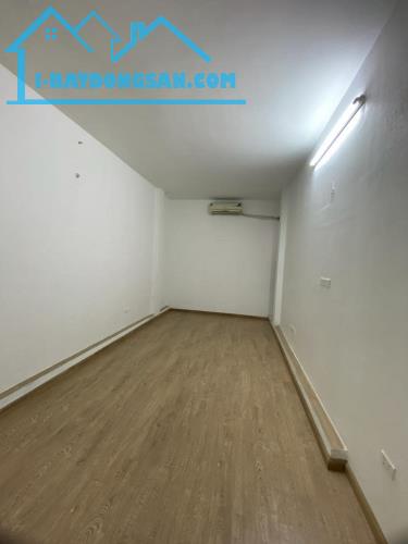 Bán nhà trung tâm Cầu Giấy 35m 5 tầng mt3.3m 7.1 tỷ ô tô cách 10m nhà mới ở ngay. - 4