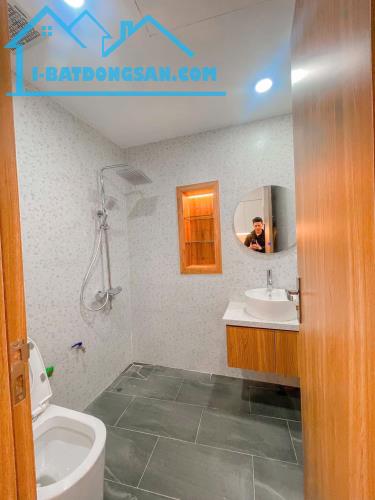 CĂN NHÀ NGAY SÁT PHỐ- Trần Hữu Tước(Hồ Đắc Di) 44m2/6 Tầng, MT 4m 10.95 Tỷ - 3