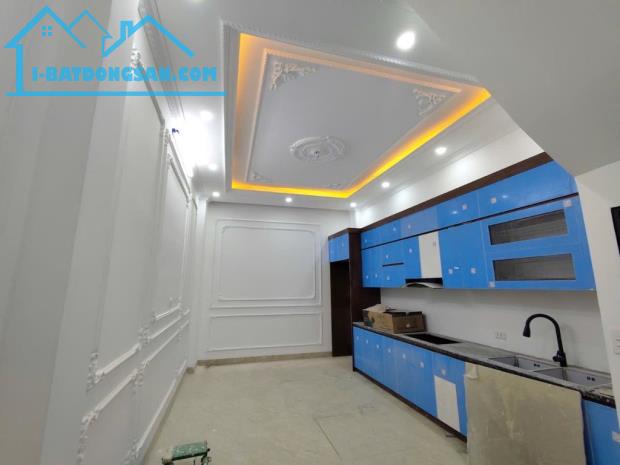 TỰU LIỆT , 59m , 5 tầng , mặt tiền 3,63m , giá 7,85 tỷ Ô tô tránh 5m , 6 ngủ , thang máy - 1