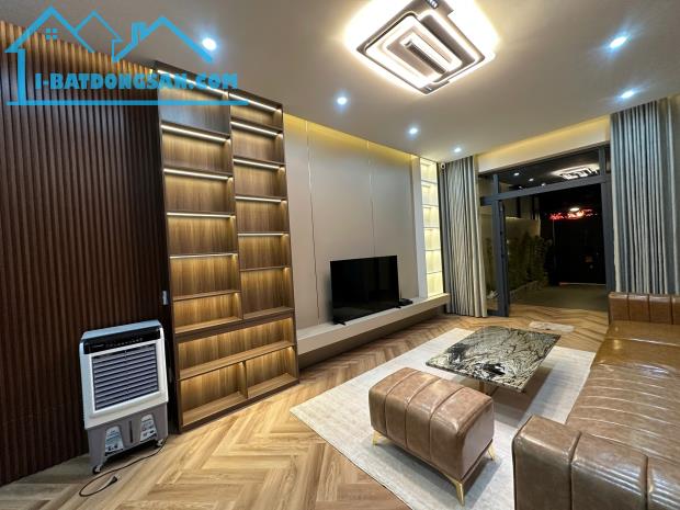 Bán nhà 4 tầng MT đường Lê Lợi , ngay Trung tâm Hành Chính Đn, DT 119m2 giá 18ty5 - 4