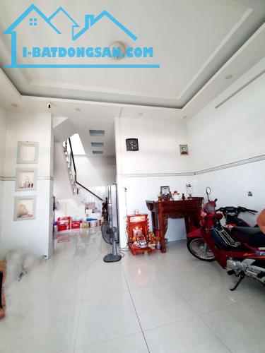 Bán Nhà Trần Thị Bốc,Hóc môn, 174m2,2 tầng BTCT, và 8Phòng Trọ Dòng Tiền 20tr/tháng - 3