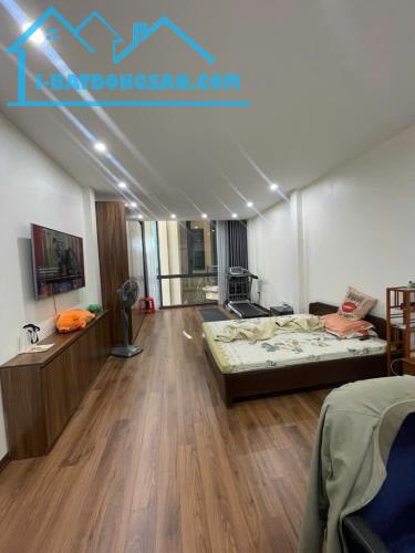 Nhà Ba Đình 45m2, kiên cố chắc chắn 6 tầng thang máy - Cách ô tô 40M. - 1