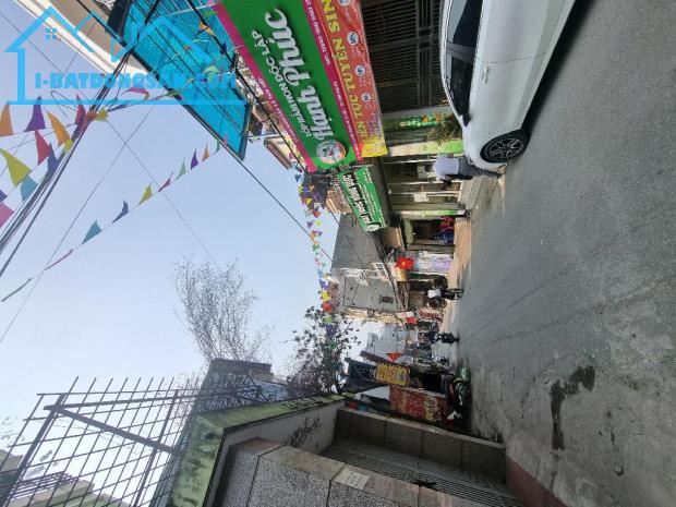 Bán Nhà: Tựu Liệt, cách bx Nước Ngầm 1km , 55m2, Thang Máy, 6 Tầng, vài bước ra phố,: Hơn - 2