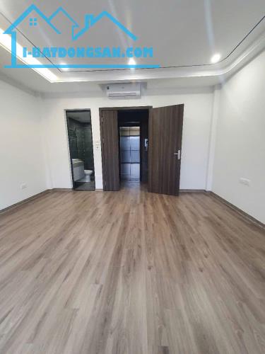 Nhà Đàm Quang Trung, Hàng Xóm Aeon Long Biên 40m2 6T Gara Thang Máy 9.x Tỷ - 2
