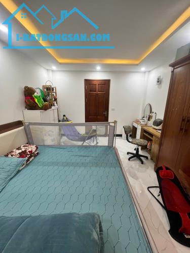 Chủ Nhà Cần Tiền Nên Cần Bán Gấp CănNhà FullNT Xịn Xò Ở Yên Xá.Giá 5.98Tỷ CóTL - 3