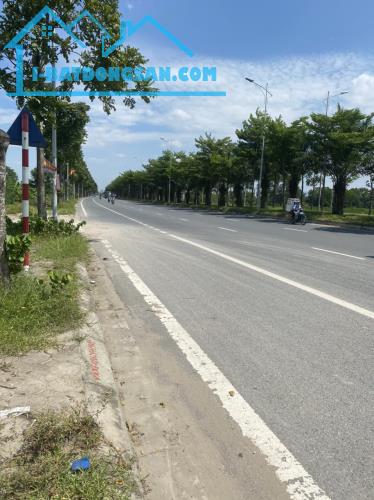 Cần bán thửa đất đấu giá dư dụ 2, đường427,80m2 vỉ hè và đường 10m - 2