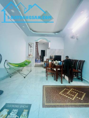 Nhà Bờ Bao Tân Thắng ngay AEON Tân Phú hẻm trước nhà 4m thông 52m2 ,2 Tầng 4 tỷ 150 - 1
