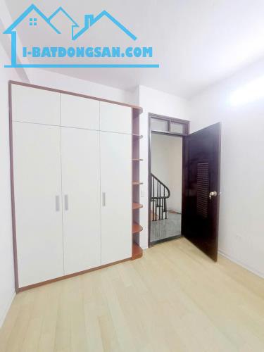 NHÀ ĐẸP TÂY MỖ - 32M - NGÕ THÔNG Ô TÔ TRÁNH - Full nội thất - 2
