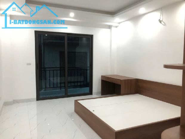 NHÀ ĐẸP - THANG MÁY - OTO ĐỖ CỔNG - THOÁNG SÁNG👍 NHANH TAY LÊN NÀO ANH CHỊ EM ƠI