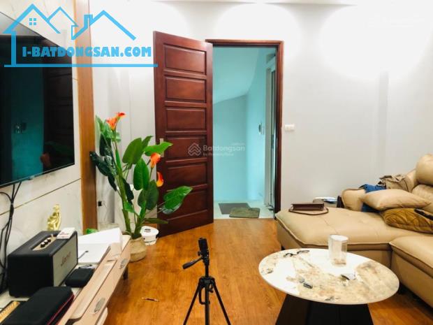Bán nhà :  Bằng B, Hoàng Liệt, Hoàng Mai,33m², 5 tầng, 4PN: Hơn 5 tỷ - 1