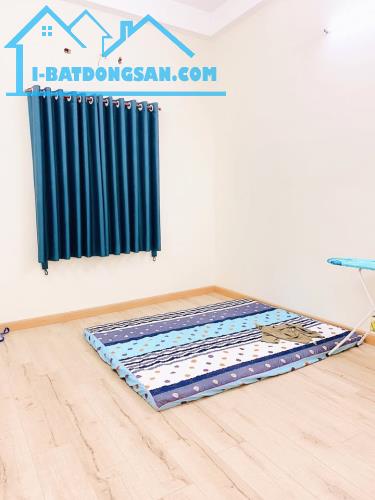 Mặt tiền Dương Bá Trạc 3.5x13 chỉ 14 tỷ 5