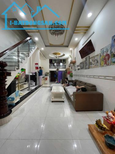 Bán nhà 1T1L cực đẹp, HXH Đình Phong Phú, 70m2, giảm 100tr, chỉ 4,7 tỷ TL - 1