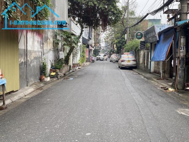 +Nô Gia Tự-Đức Giang-Long Biên  -Diện tích đất 118m2 -Nhà 2 tầng cũ -Mặt tiền 6m -Nhỉnh 14 - 1