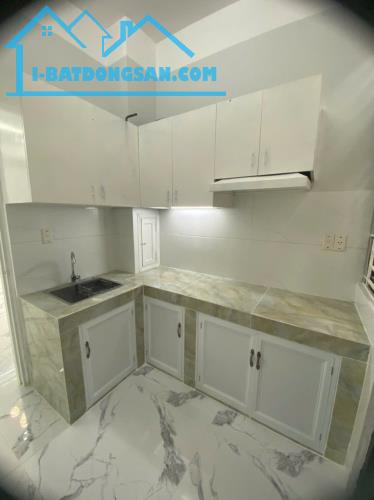Bán chung cư mới 100%Phú Thọ Lô A3 phường 15 quận 11.Ngay Lữ Gia và Nguyễn Thị nhỏ . Dtsd: - 1