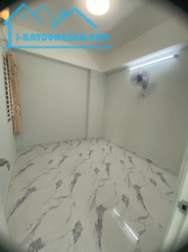 Bán chung cư mới 100%Phú Thọ Lô A3 phường 15 quận 11.Ngay Lữ Gia và Nguyễn Thị nhỏ . Dtsd: - 4