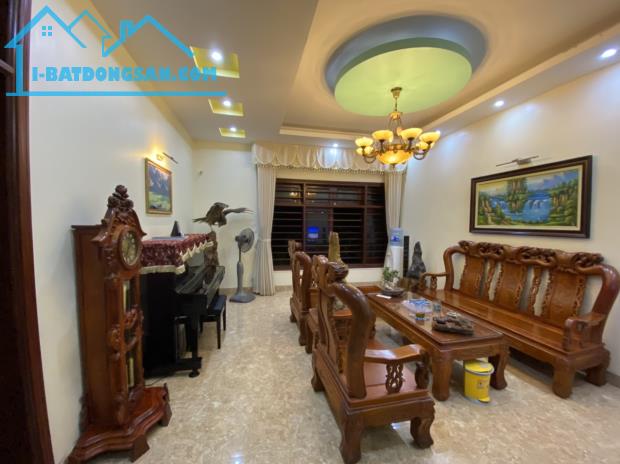 MẶT NGÕ TAM KHƯƠNG, ĐỐNG ĐA, 84M2, TẦNG, MT 5.5M, CHỈ 20.5 TỶ, Ô TÔ - KINH DOANH.
