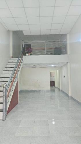 Chỉ 2,1 tỷ sở hữu ngay nhà 2 tầng, 30m², 2PN, 2WC, sổ hồng riêng,