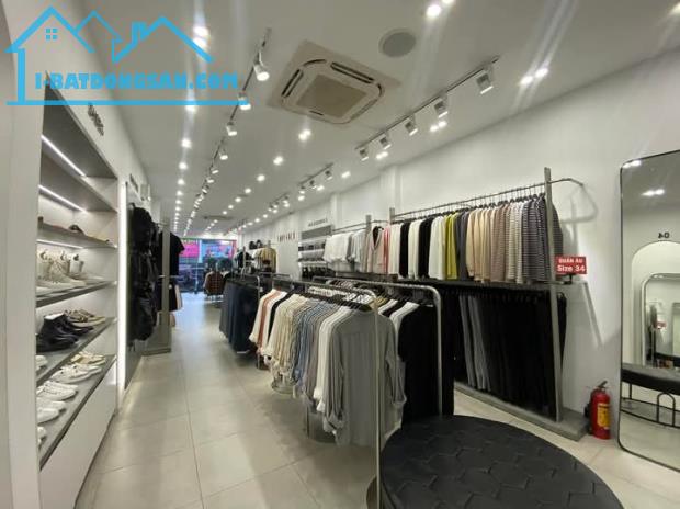 Bán nhà mặt phố Chùa Bộc, Đống Đa 110m2, 5 tầng, siêu kinh doanh, chỉ 59 tỷ. 0971813682. - 2