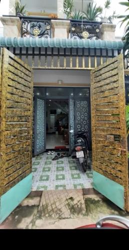 Bán nhà phố  Năm châu P.11 Q.Tân Bình giá ngộp  chỉ 2,8 tỷ cơ hội sinh lời