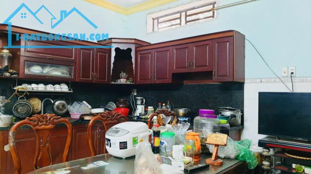 🏠Bán Nhà DT 240m2 Mặt Tiền Kinh Doanh Gần Cty Chang Shin Xã Thạnh Phú Chỉ 6,8 Tỷ - 1