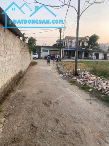 E đang cần tiền cần cho ra nhanh 2 mảnh đất ,diện tích 185 và 187 m2 , mặt tiền hơn 6m nở - 2
