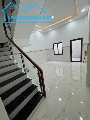 NGAY CƯ XÁ DA SÀ - GIÁP Q6 KỀ BÊN TÊN LỬA AEON MALL BÌNH TÂN - NHÀ MỚI 2 TẦNG HƠN 4 TỶ. - 1