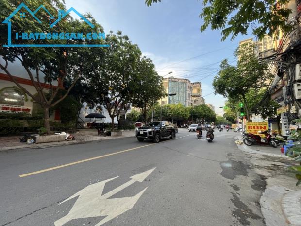 Quá hiếm, bán nhà mặt phố Tô Hiệu, Hà Đông 50m2 4 tầng kinh doanh đỉnh giá hơn 16 tỷ