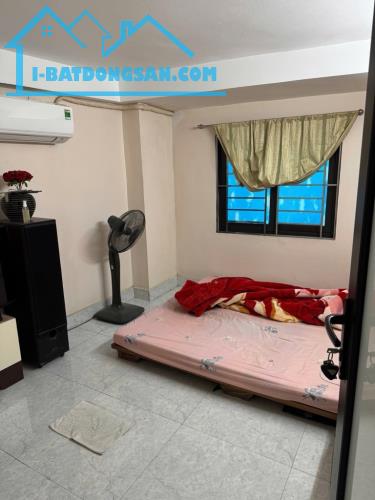 Bán nhà Ngô Gia Tự, Long Biên, ngõ nông thông thoáng, 40m2 giá 6 tỷ hơn - 4