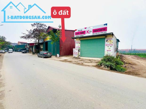 Bán 72m2 đất kinh doanh tại Hoàng Lâu- Tam Dương.