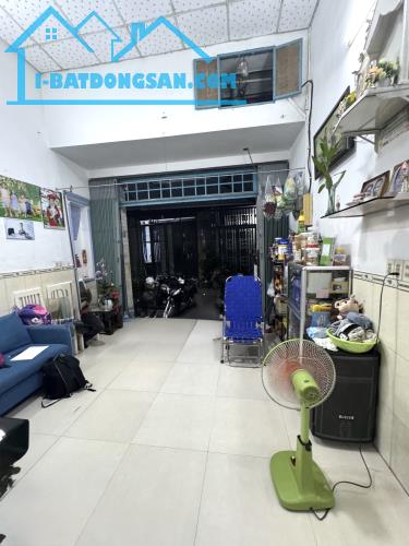 Bán nhà quận 6 - Hẻm xe hơi - Chủ đổ bê tông cốt thép 6.4 T