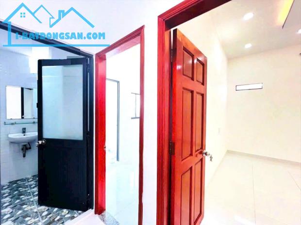 Nhà đẹp, rộng rãi Đào Tông Nguyên - DT: 6m x 6m - Giá: 2 Tỷ 290 triệu - 5