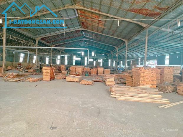 Cho thuê xưởng gần trạm thu phí Thiện Tân, Hố Nai 3, Trảng Bom, 6000m2, giá 140tr/tháng.