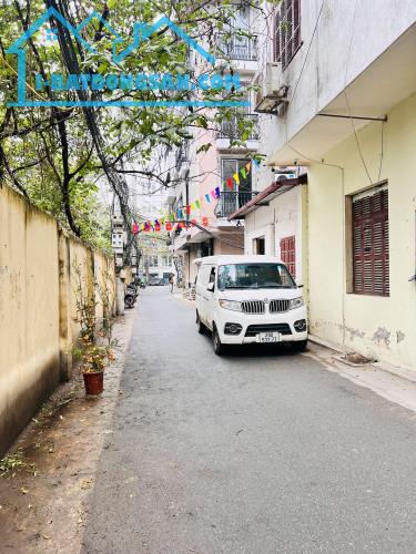Bán Nhà Khuất Duy Tiến 65m 3T 17 tỷ Ngõ Ô Tô Phân Lô - 1