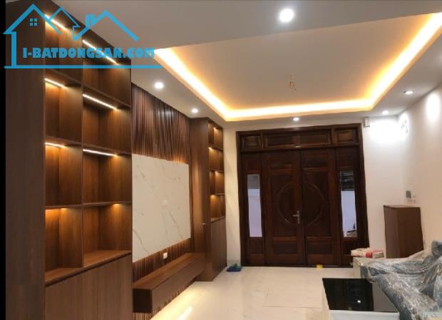 NHÀ ĐẸP - THANG MÁY - OTO ĐỖ CỔNG - THOÁNG SÁNG👍 NHANH TAY NÀO CÁC BÁC - 1