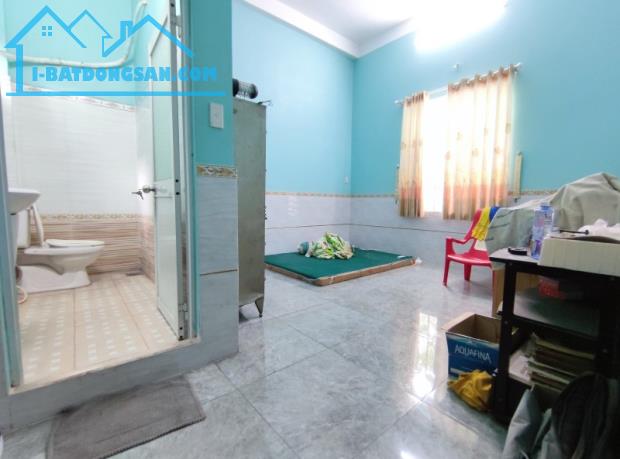 Nhà lô góc mặt tiền TânHiệp 14 ,HM , 4Tx 135 m2 . Giá chỉ  6.2 tỷ (TL). - 3