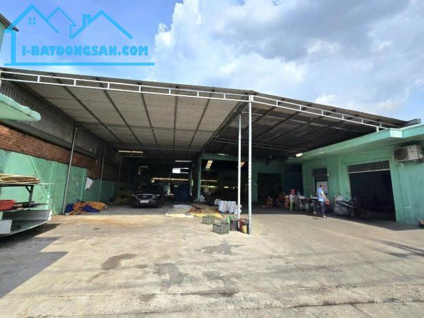 Bán nhà xưởng hơn 2000m2 full SKC Thạnh Phú, Vĩnh Cửu, Đồng Nai, giá 15 tỷ - 3