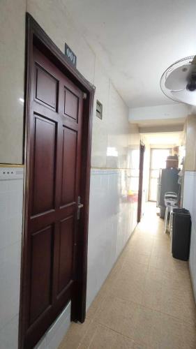 Bán khách sạn 5 tầng có 28 phòng dòng tiền 800tr/năm, Bà Điểm Hóc Môn giá rẻ, chỉ 13.8 tỷ - 4