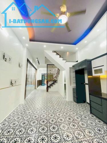 GẤP BÁN GIẢM MẠNH CÒN 7,5 TỶ - HXT KINH DƯƠNG VƯƠNG , P13, QUẬN 6 MỚI ĐẸP - 1