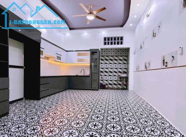 GẤP BÁN GIẢM MẠNH CÒN 7,5 TỶ - HXT KINH DƯƠNG VƯƠNG , P13, QUẬN 6 MỚI ĐẸP - 2