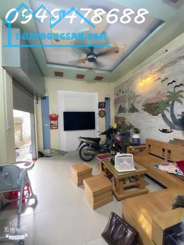 NHÀ 5 TẦNG -  PHẠM VĂN ĐỒNG - 31M2 -  SÁT ĐƯỜNG HOÀNG QUỐC VIỆT KÉO DÀI - - 2
