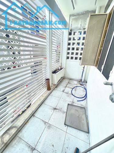 HXH GIÁ HẠT DẺ TT QUẬN 3, SỔ ĐẸP NỞ HẬU - NHÀ ĐÚC BTCT VỮNG CHẮC 42M² (4x10) - 2