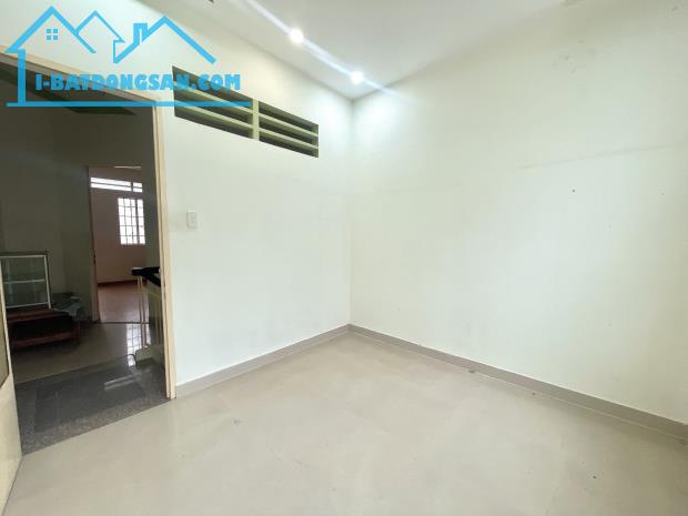 HXH GIÁ HẠT DẺ TT QUẬN 3, SỔ ĐẸP NỞ HẬU - NHÀ ĐÚC BTCT VỮNG CHẮC 42M² (4x10) - 1