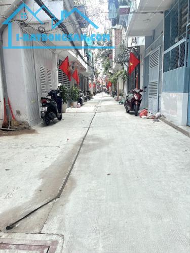 HXH GIÁ HẠT DẺ TT QUẬN 3, SỔ ĐẸP NỞ HẬU - NHÀ ĐÚC BTCT VỮNG CHẮC 42M² (4x10)